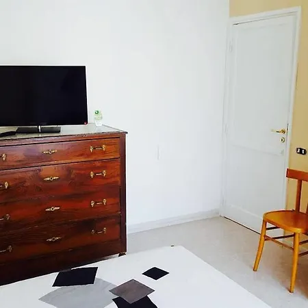 Semesterbostad Lina Holiday House *
